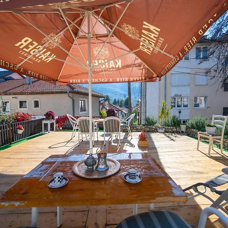 Spacious And Bright 2Bdr Apartment In The Old Town 사라예보 외부 사진