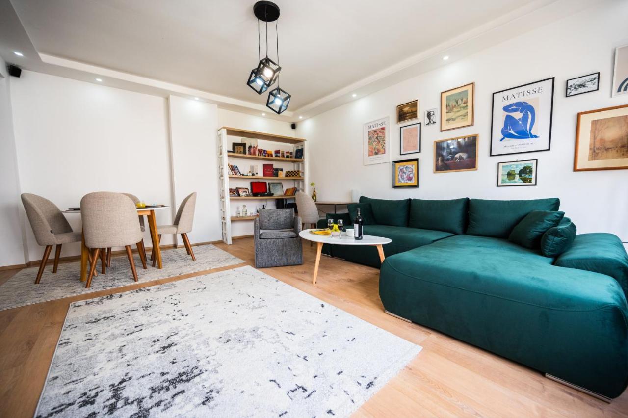 Spacious And Bright 2Bdr Apartment In The Old Town 사라예보 외부 사진